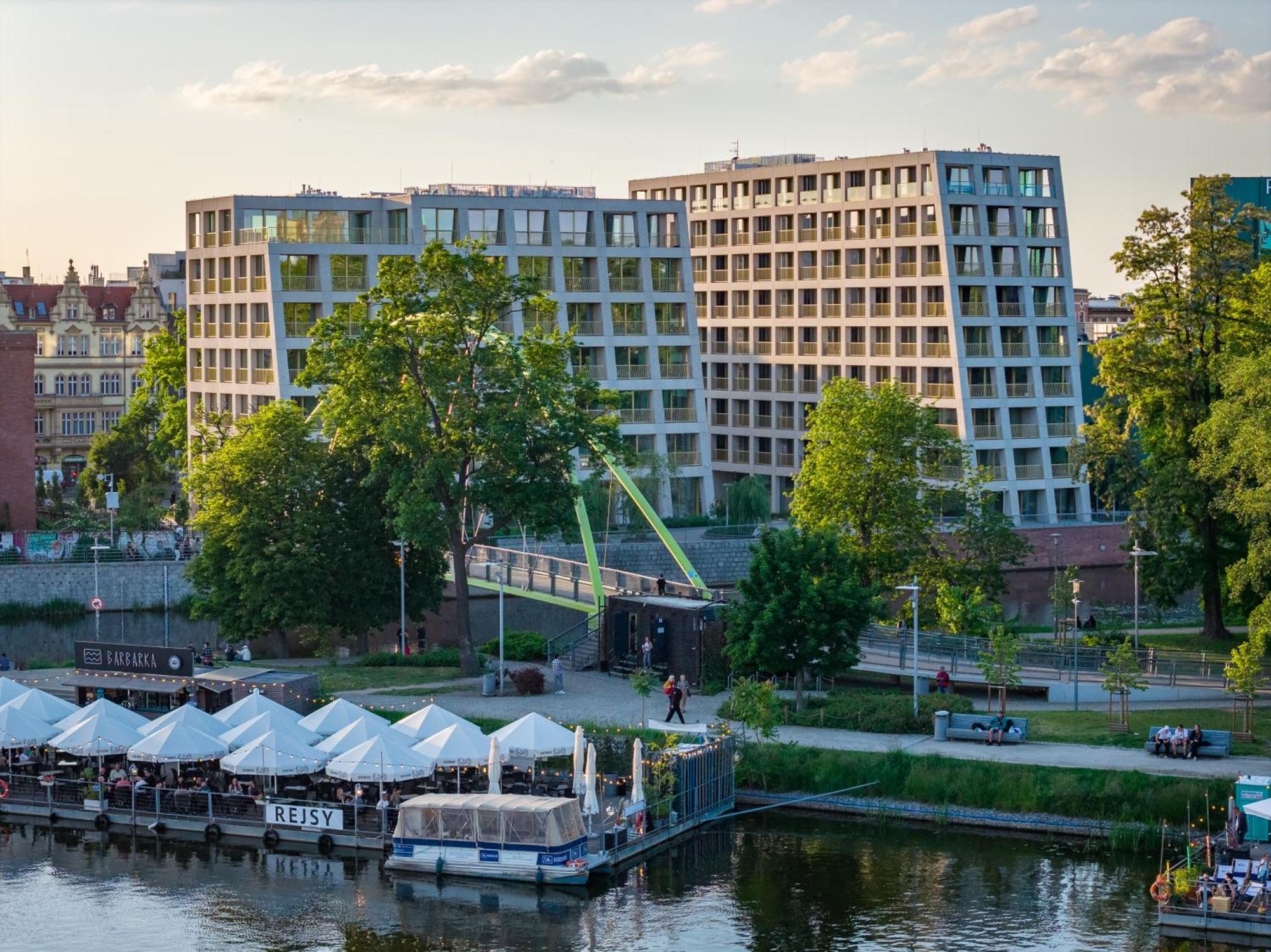 Boulevard Drobnera - Aparthotel Premium Z Widokiem Na Odre — Photos 2